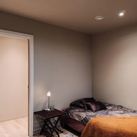 Apartment Utsyn2 *